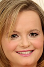 Jenny Loy Shows Her Natural Curves